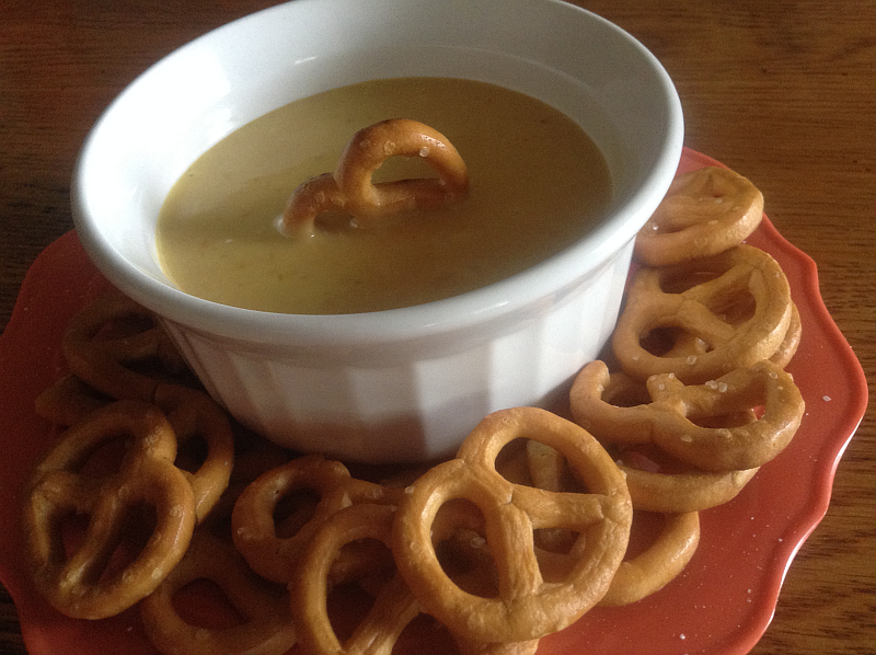 Glutino Pretzels and Tangy Honey Mustard Dip