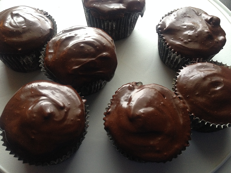 Cupcakes with Chocolate Icing