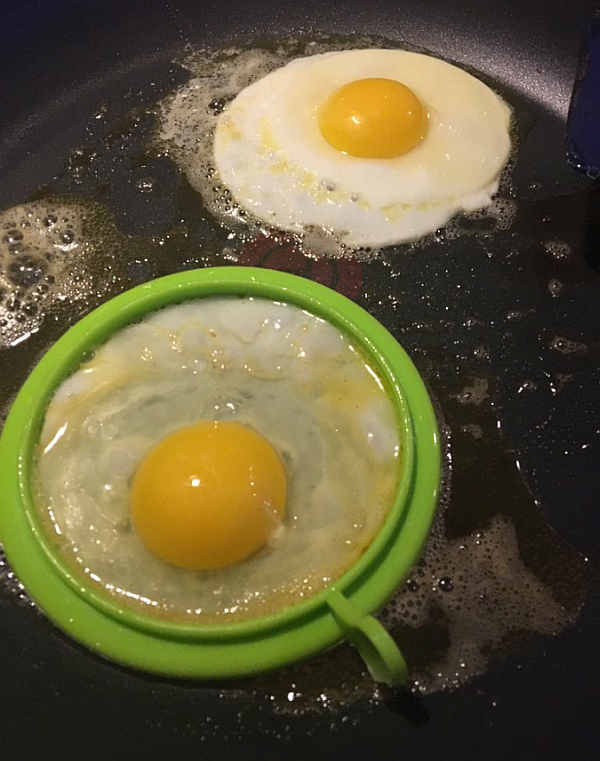 Eggs with Silicone Ring