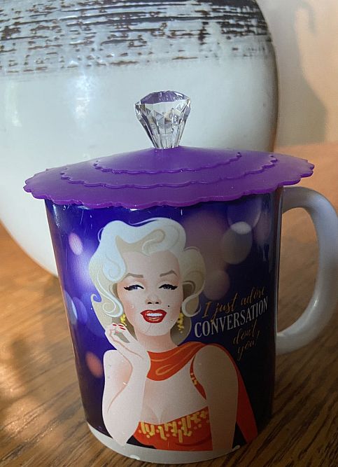 Marilyn Monroe Mug with Drink Lid